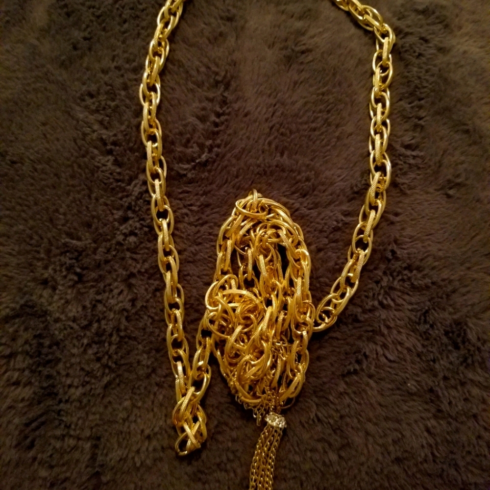 Necklace/ belt